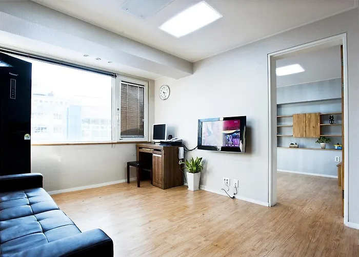 Myeongdong Ecohouse 4*