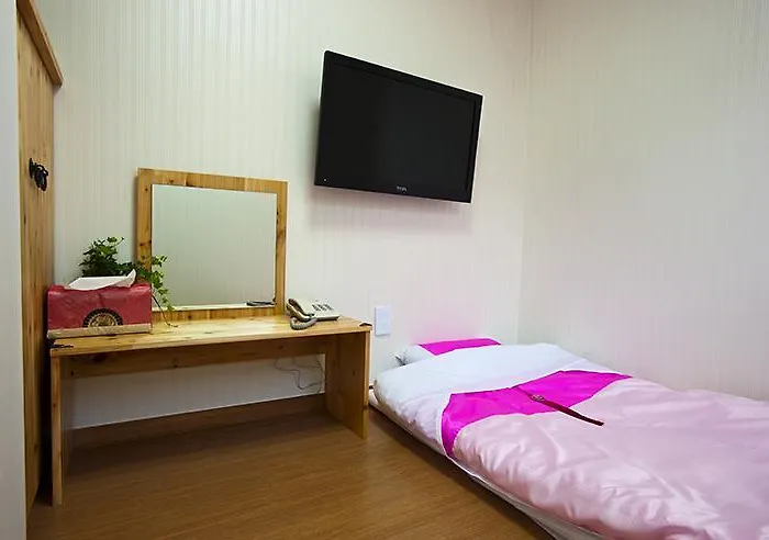 Myeongdong Ecohouse Gasthof 4*