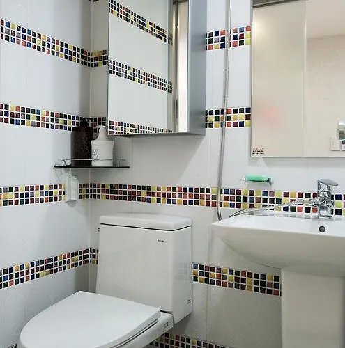 Gasthof Myeongdong Ecohouse 4*