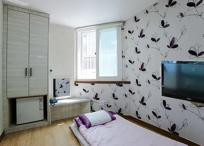 Gasthof Myeongdong Ecohouse 4*