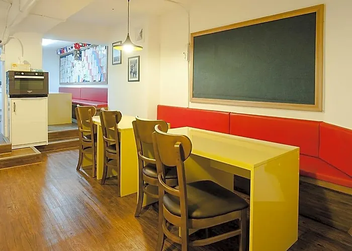 Gasthof Myeongdong Ecohouse 4*